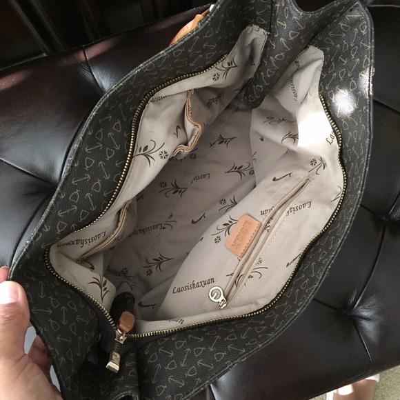 Handbag with Anchors - Picture 3 of 7